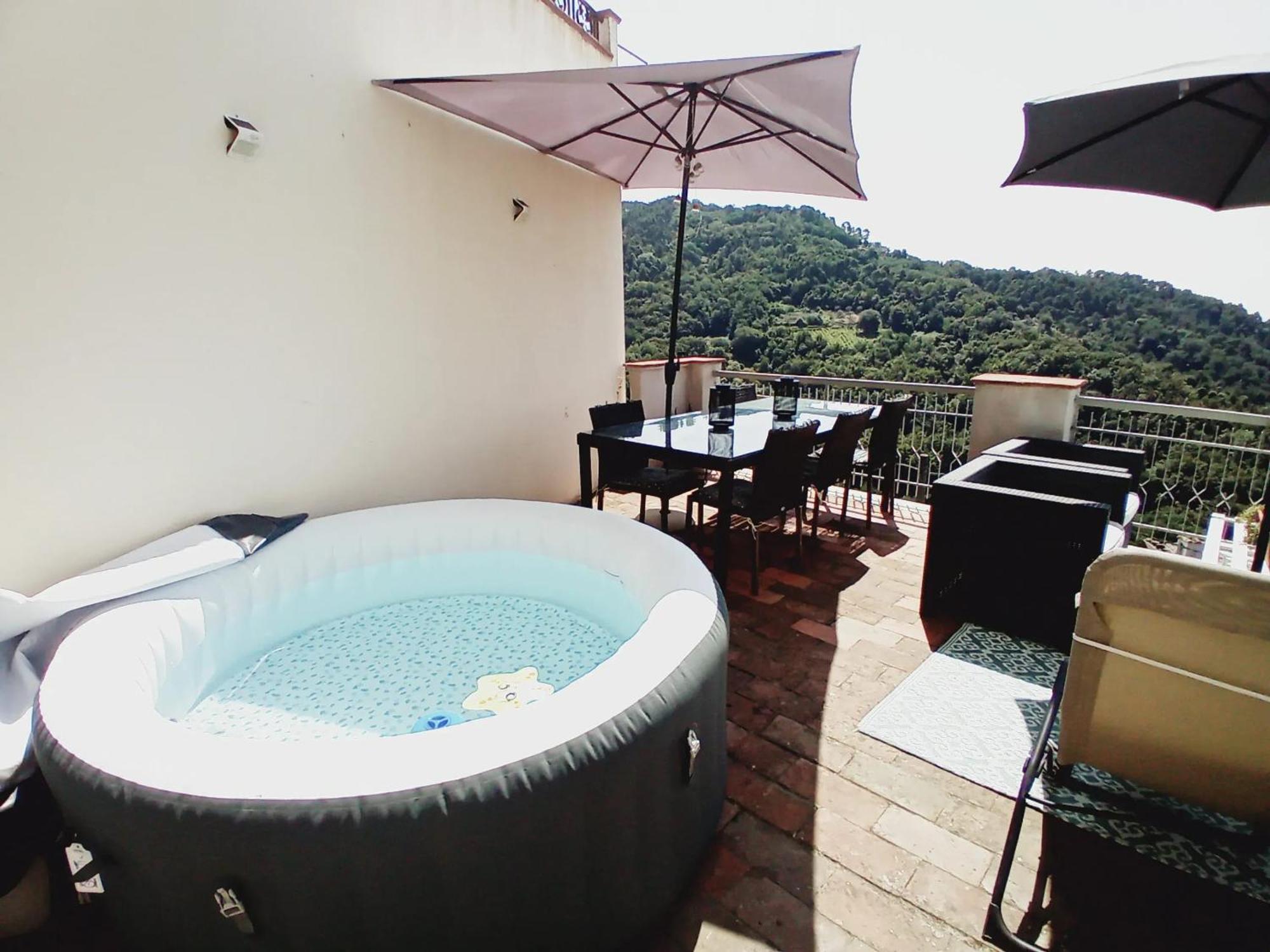 Comfortable Apartment With Sea View In Falcinello Luaran gambar
