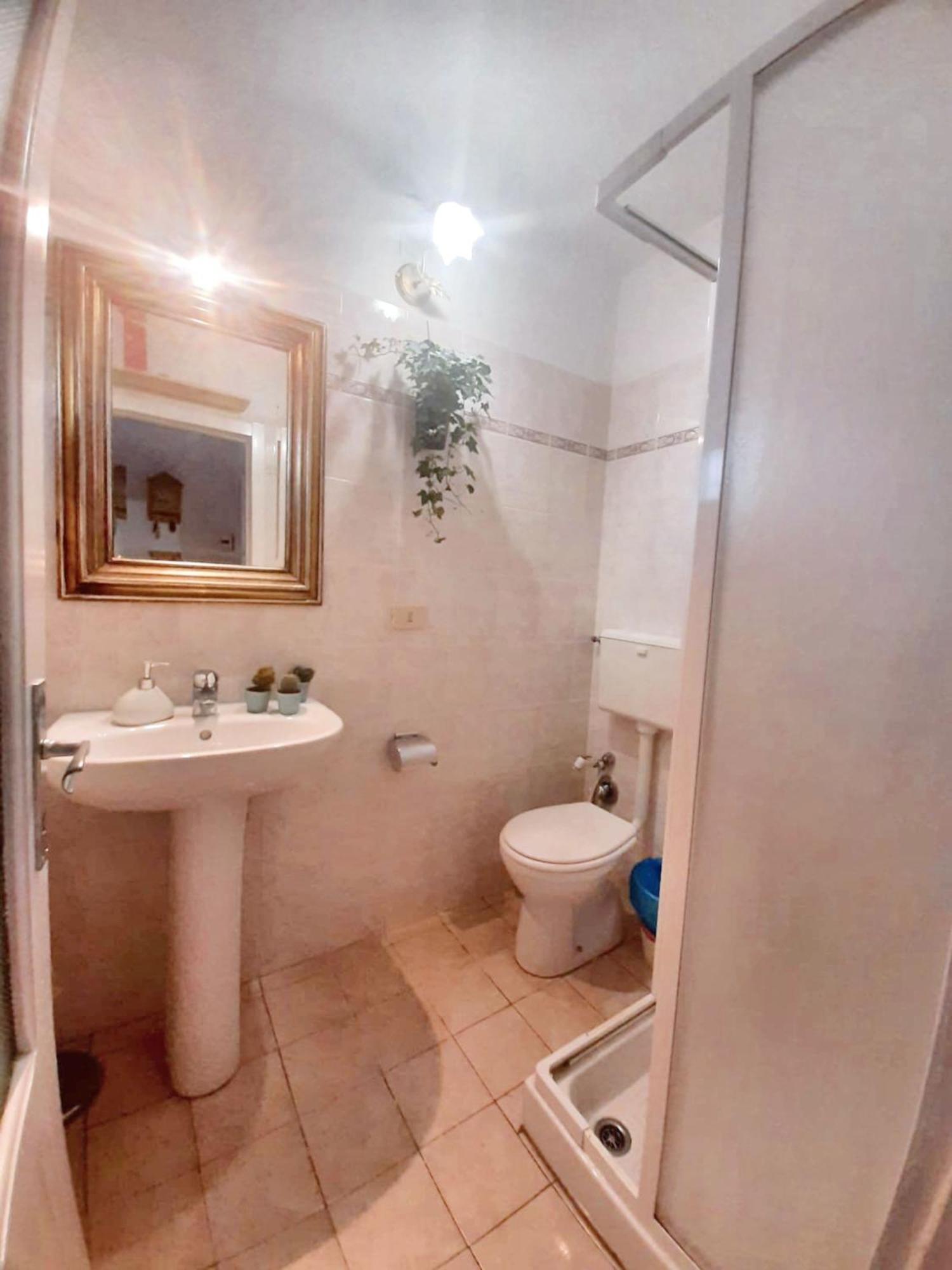 Comfortable Apartment With Sea View In Falcinello Luaran gambar